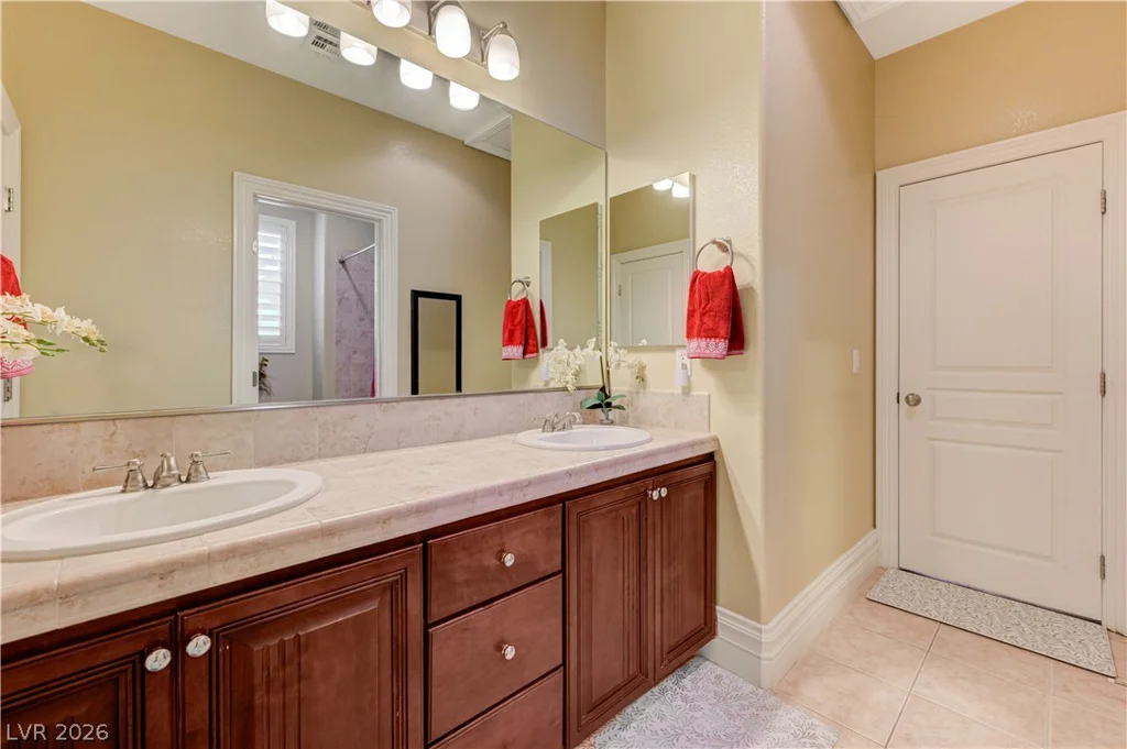218 Crooked Putter, Las Vegas, NV 89148