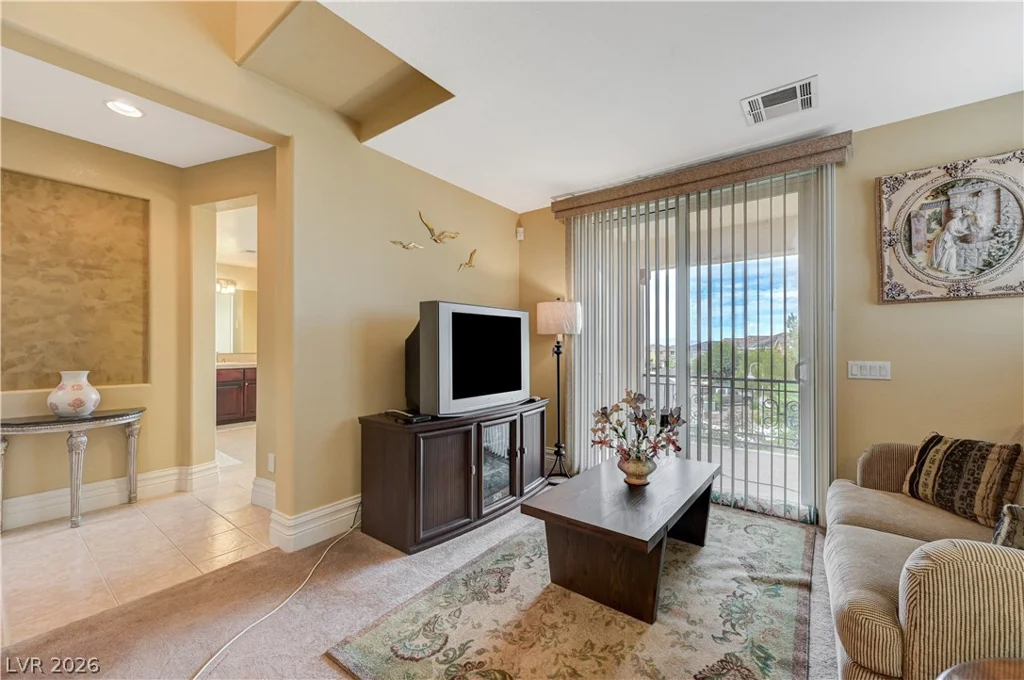 218 Crooked Putter, Las Vegas, NV 89148