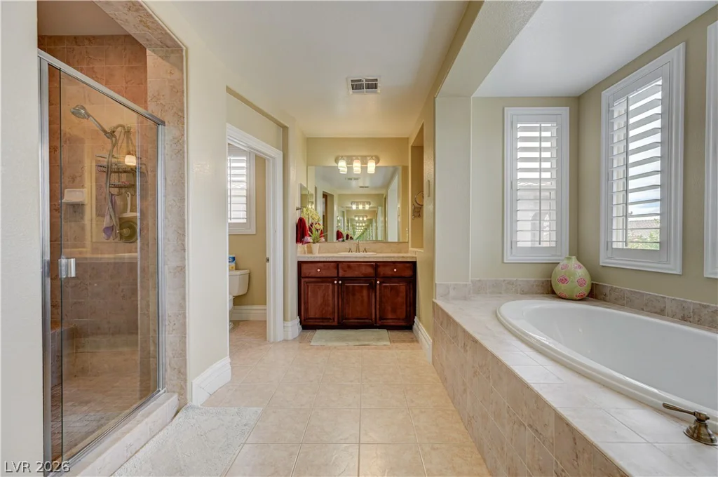 218 Crooked Putter, Las Vegas, NV 89148