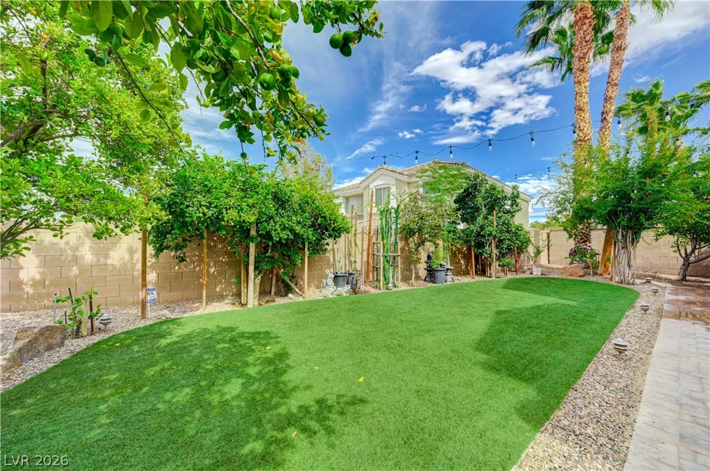218 Crooked Putter, Las Vegas, NV 89148
