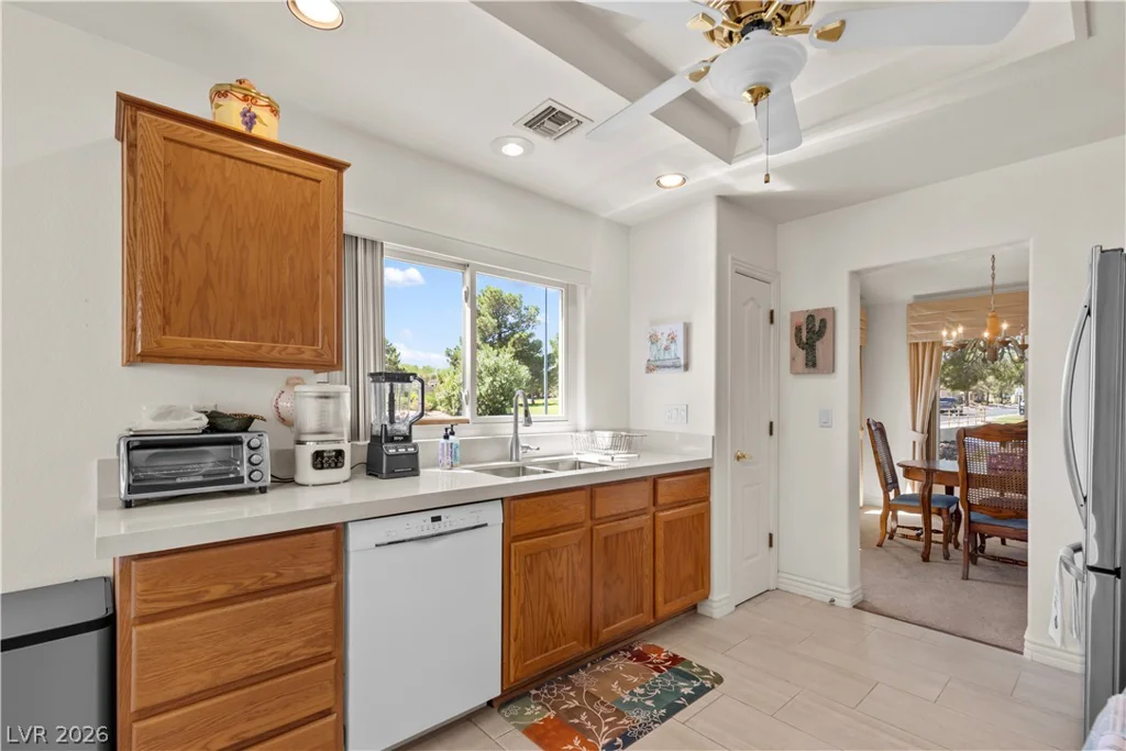 2421 Showcase, Las Vegas, NV 89134