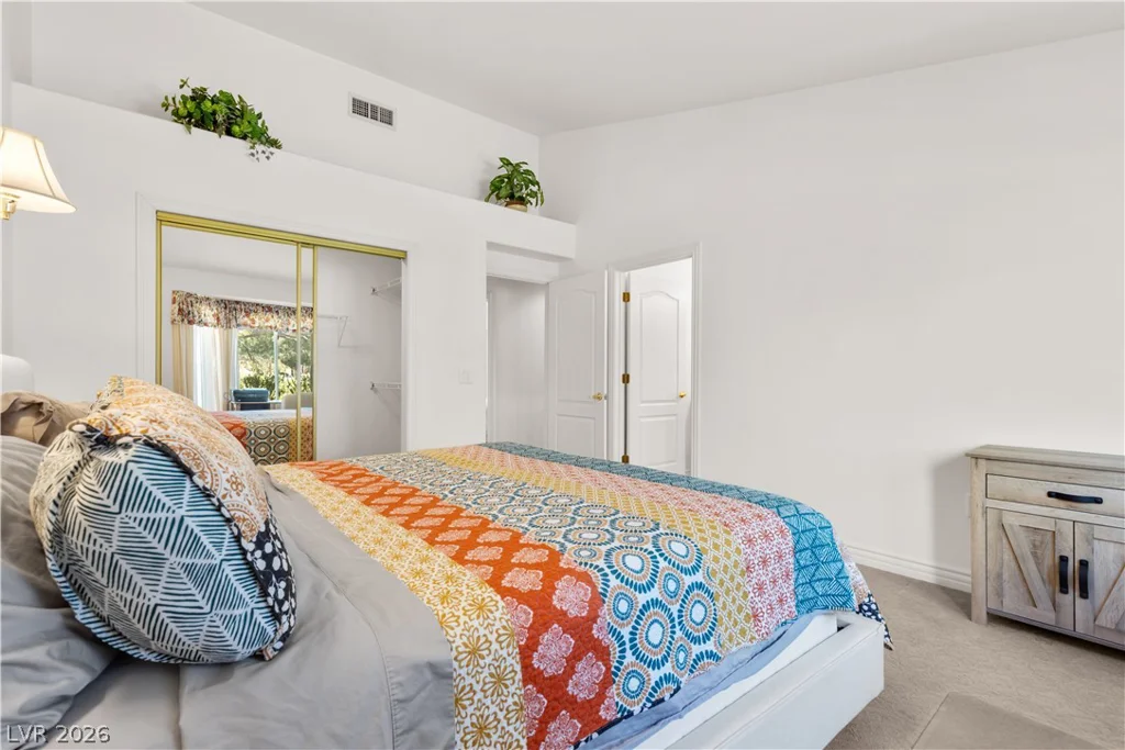 2421 Showcase, Las Vegas, NV 89134
