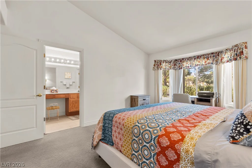 2421 Showcase, Las Vegas, NV 89134