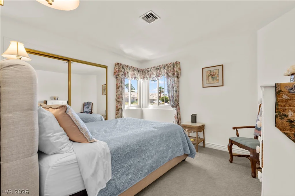 2421 Showcase, Las Vegas, NV 89134