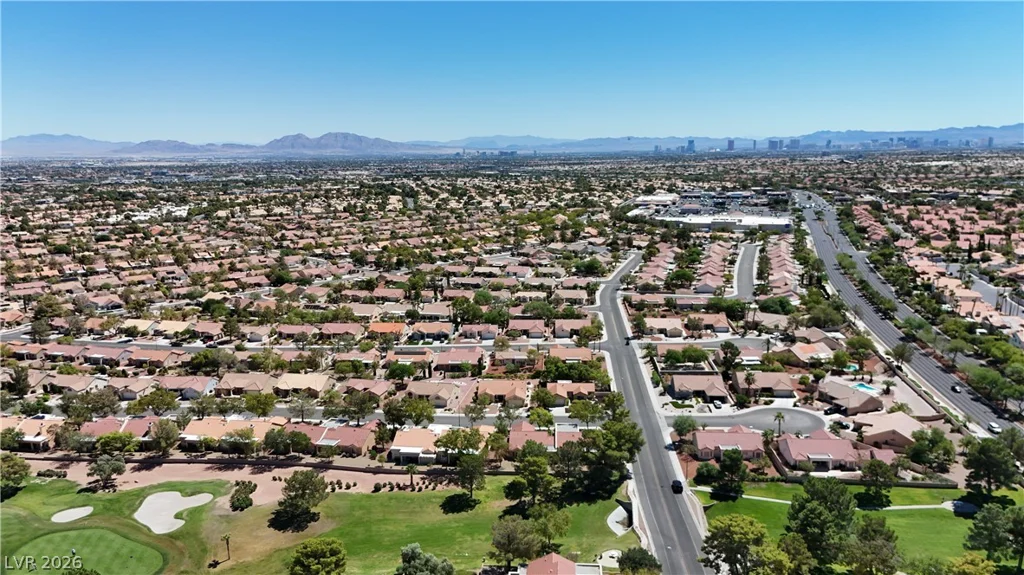 2421 Showcase, Las Vegas, NV 89134