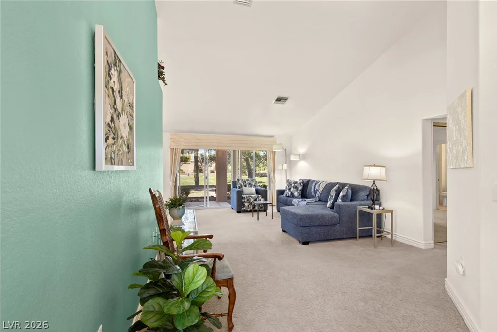 2421 Showcase, Las Vegas, NV 89134