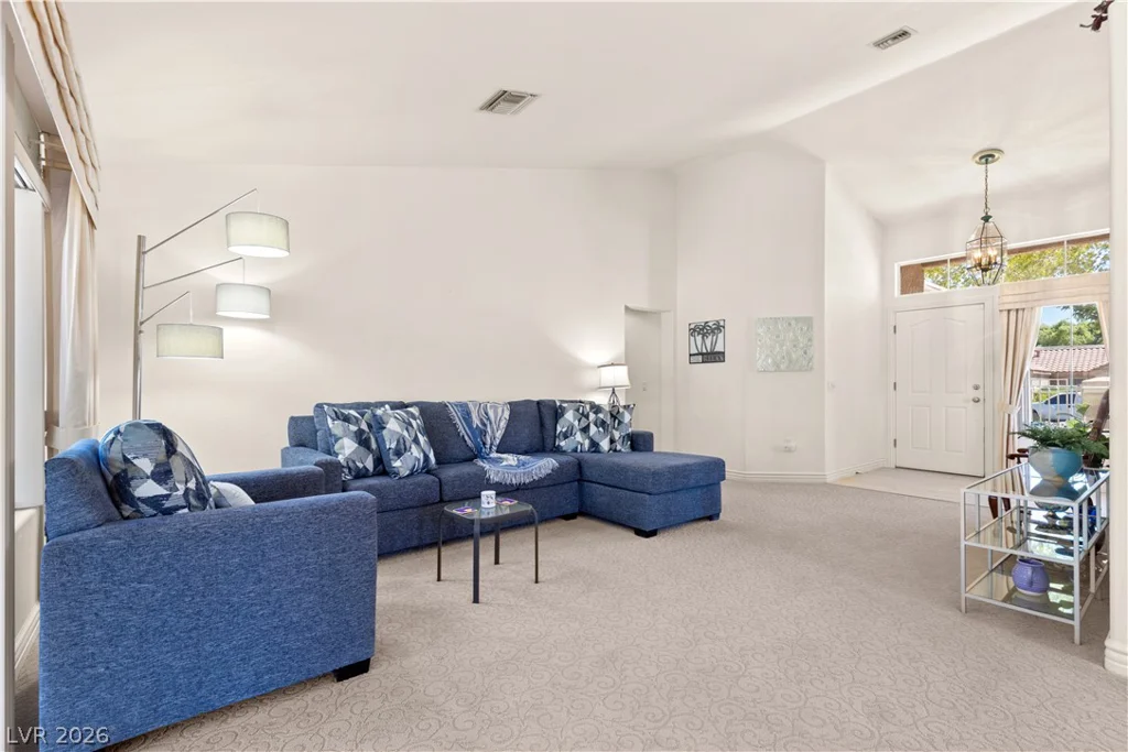 2421 Showcase, Las Vegas, NV 89134