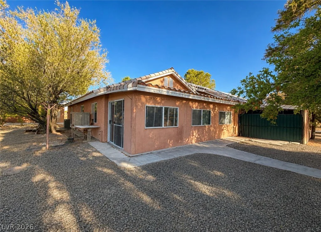 1700 Hickory, Pahrump, NV 89048