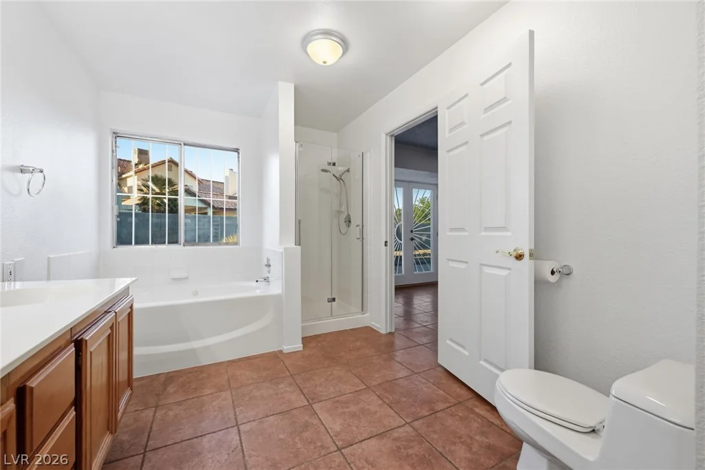 6700 Bent Wood, Las Vegas, NV 89108