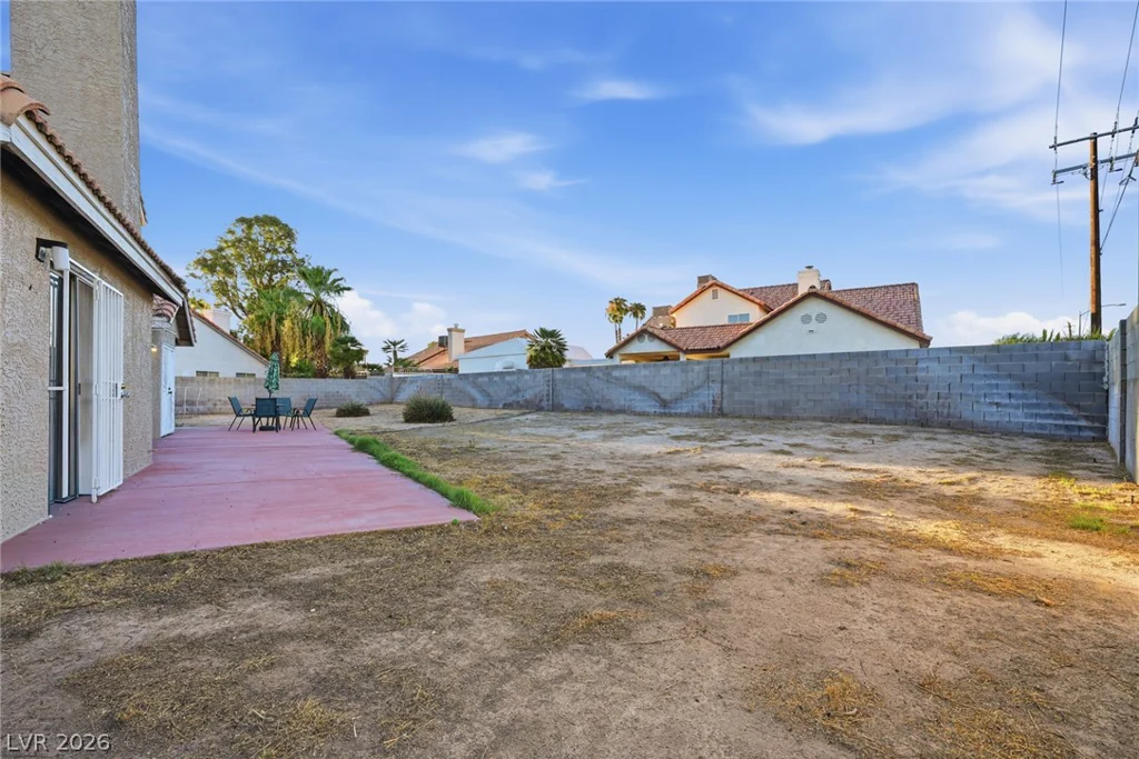 6700 Bent Wood, Las Vegas, NV 89108