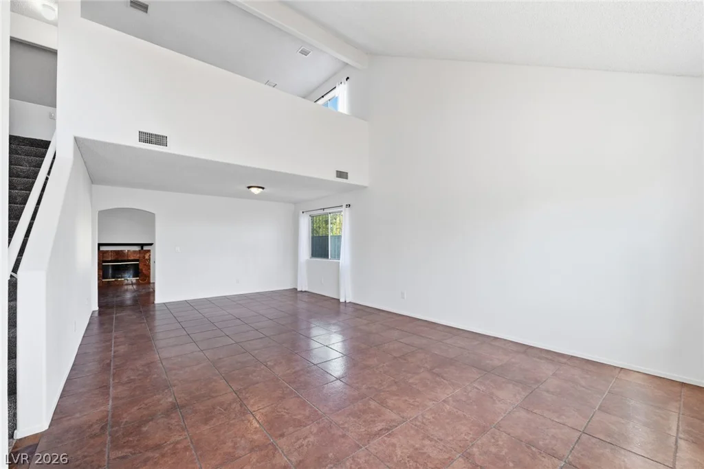 6700 Bent Wood, Las Vegas, NV 89108