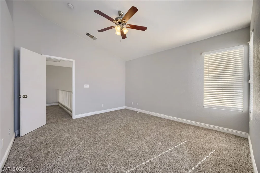 1915 Giant Rock, North Las Vegas, NV 89031
