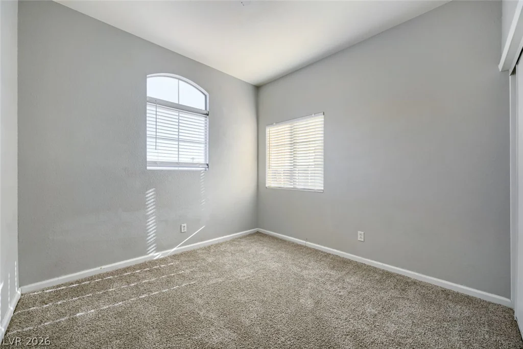 1915 Giant Rock, North Las Vegas, NV 89031