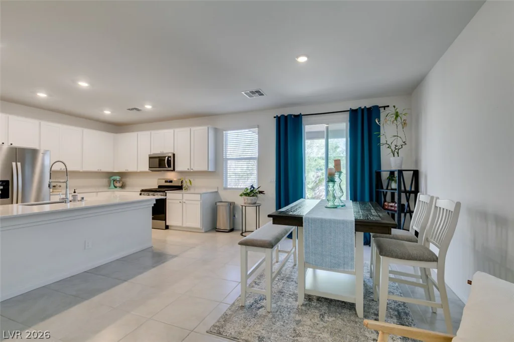 4266 Golden Fleece, Las Vegas, NV 89141