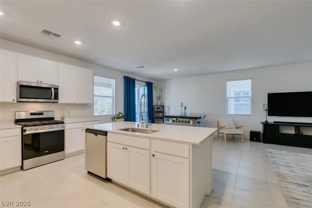 4266 Golden Fleece, Las Vegas, NV 89141