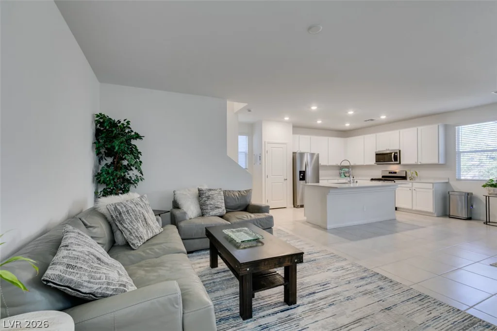 4266 Golden Fleece, Las Vegas, NV 89141