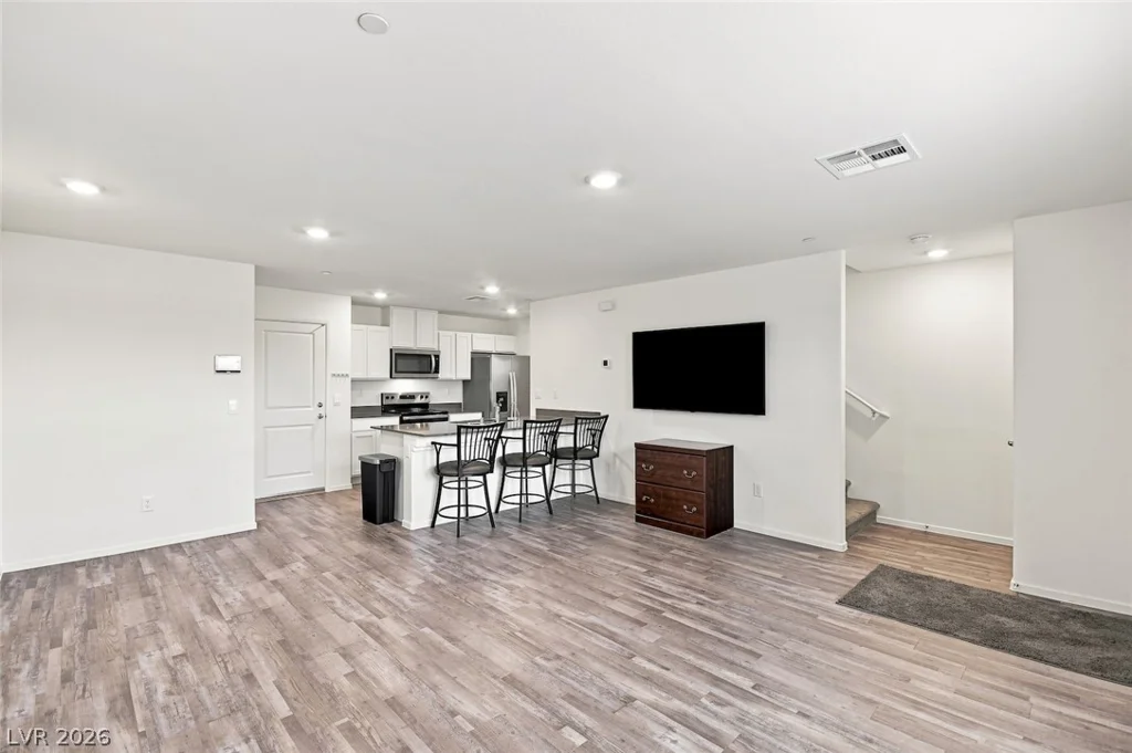6141 Musas Garden, North Las Vegas, NV 89081