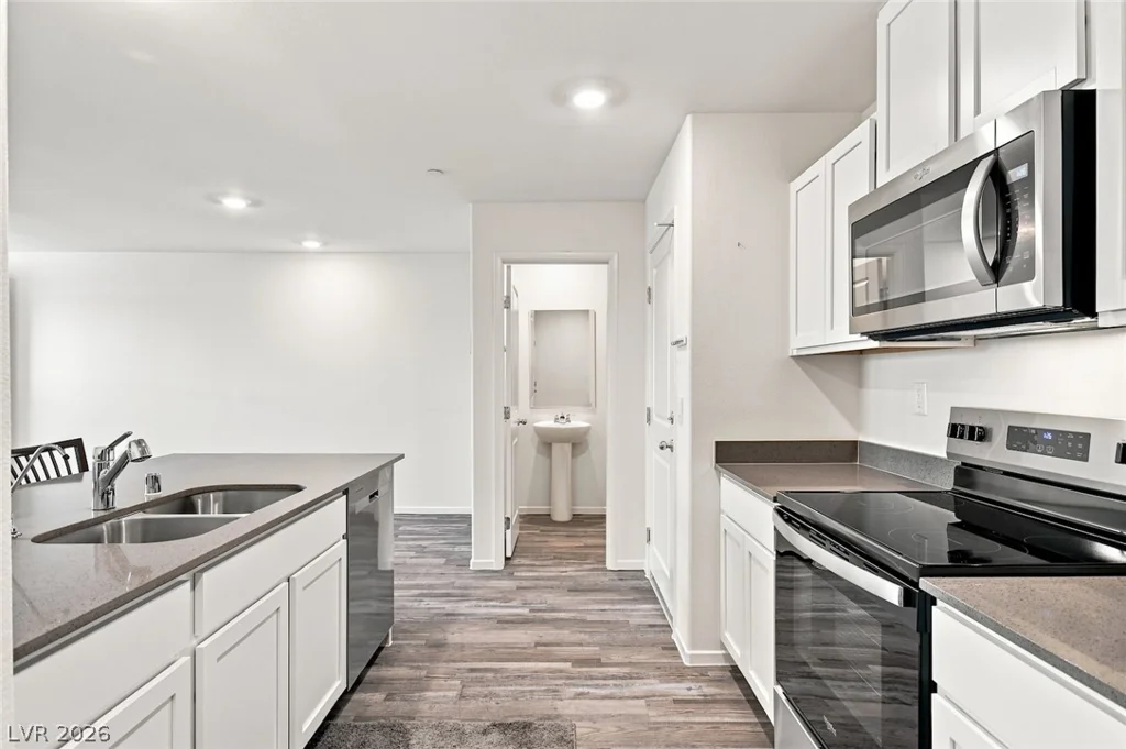 6141 Musas Garden, North Las Vegas, NV 89081
