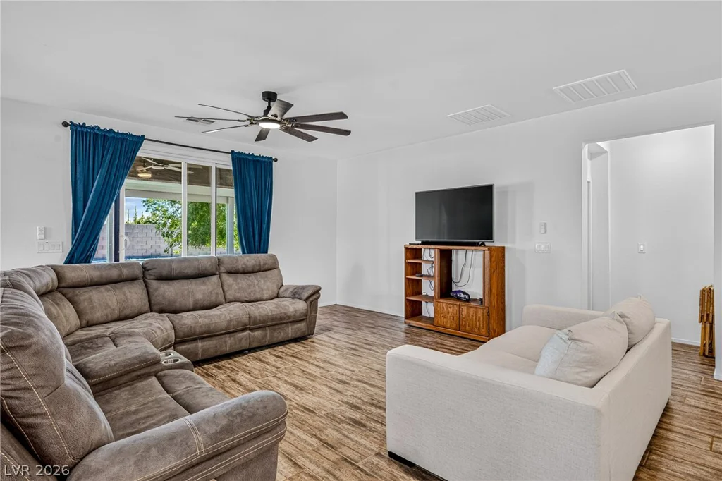 4920 Peppertree, Pahrump, NV 89061