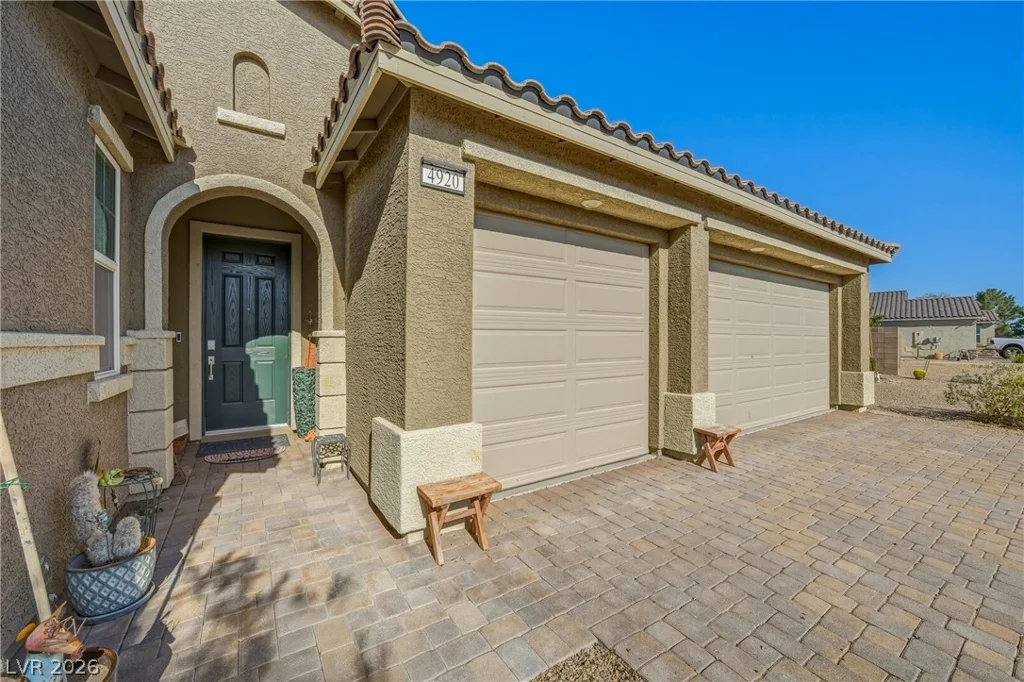 4920 Peppertree, Pahrump, NV 89061
