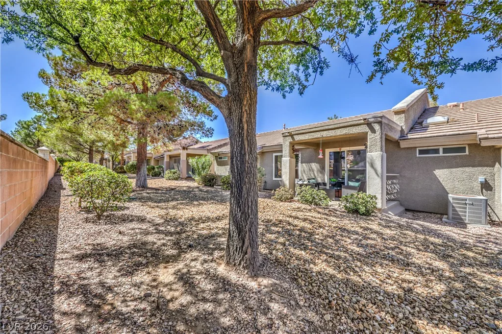 2093 Joy View, Henderson, NV 89012