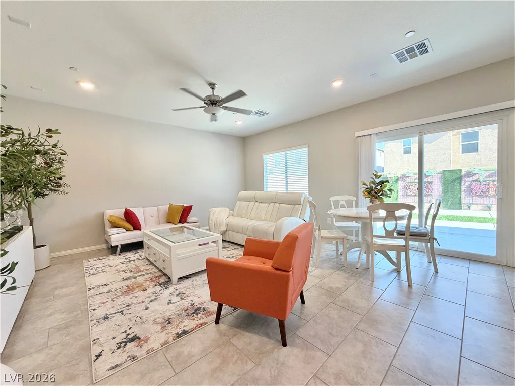 10772 Hickam, Las Vegas, NV 89129