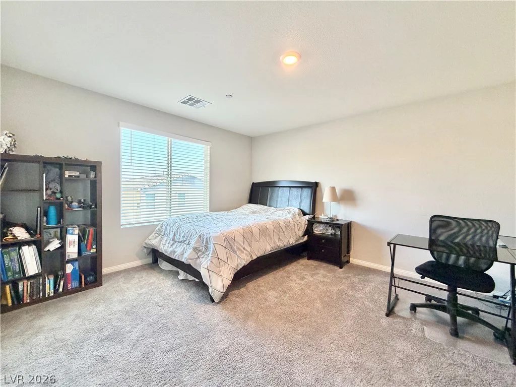10772 Hickam, Las Vegas, NV 89129