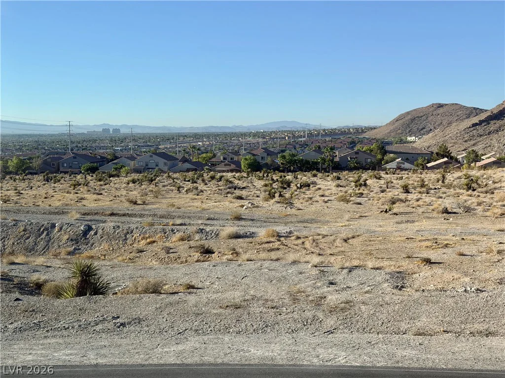 10772 Hickam, Las Vegas, NV 89129