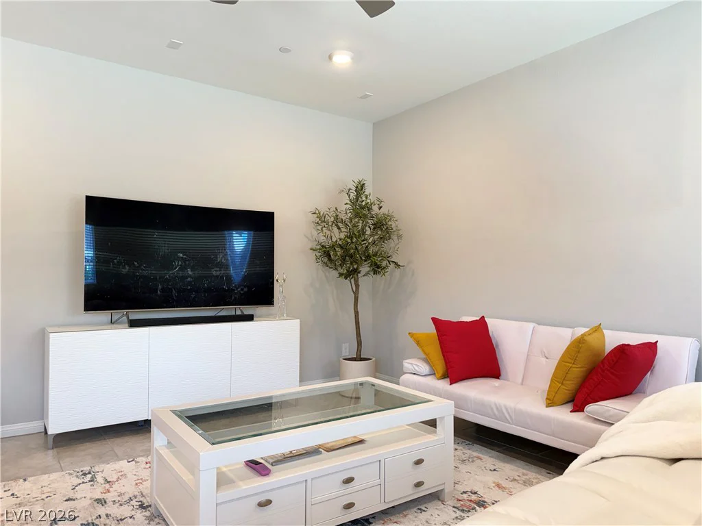 10772 Hickam, Las Vegas, NV 89129