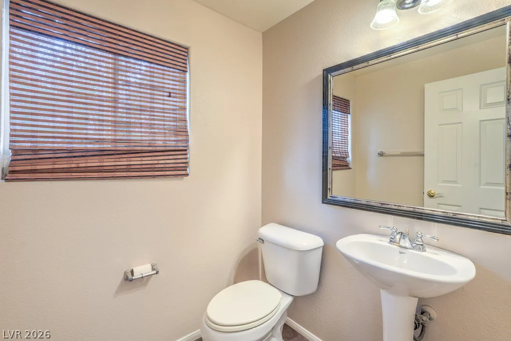 8684 Rowland Bluff, Las Vegas, NV 89178
