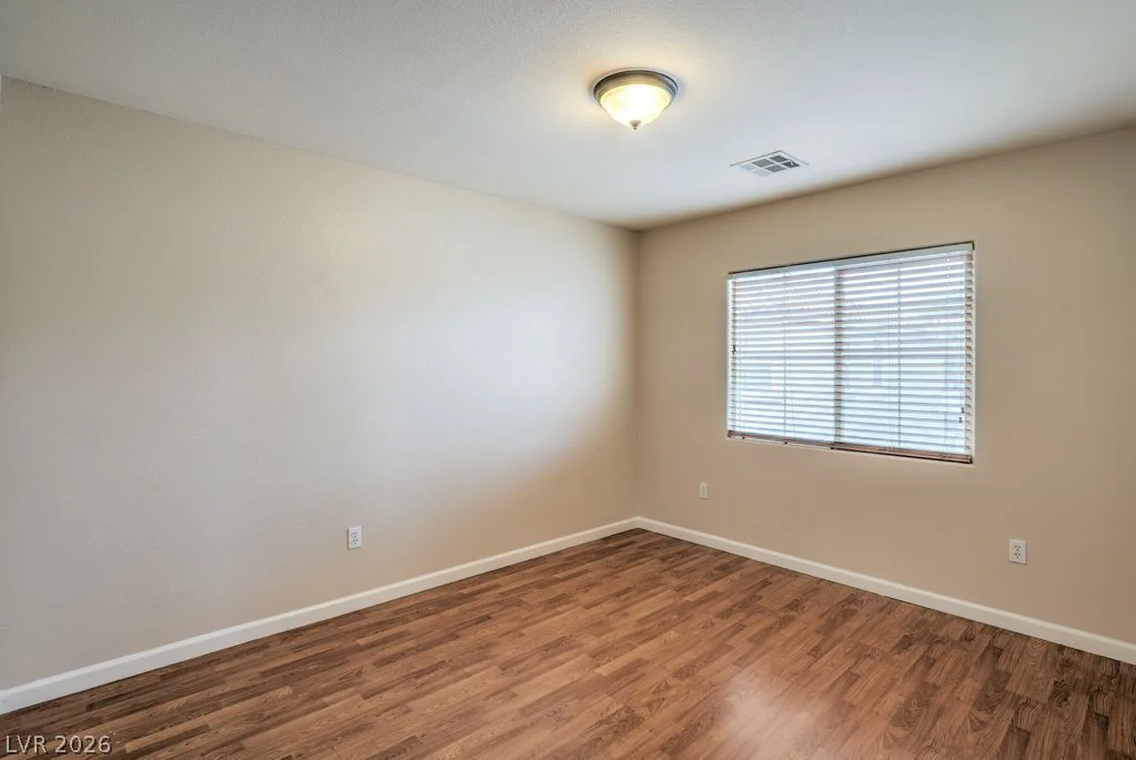 8684 Rowland Bluff, Las Vegas, NV 89178