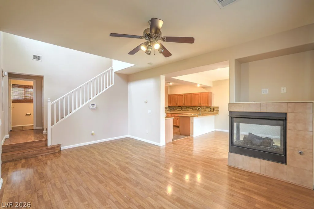 8684 Rowland Bluff, Las Vegas, NV 89178