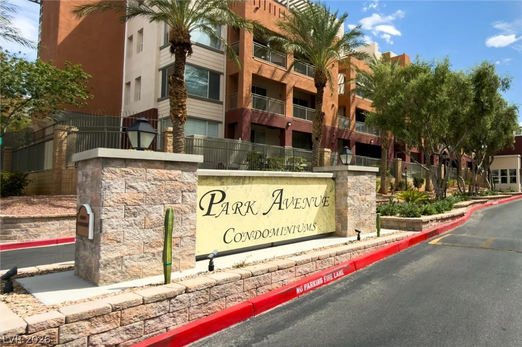 15 Agate, Las Vegas, NV 89123