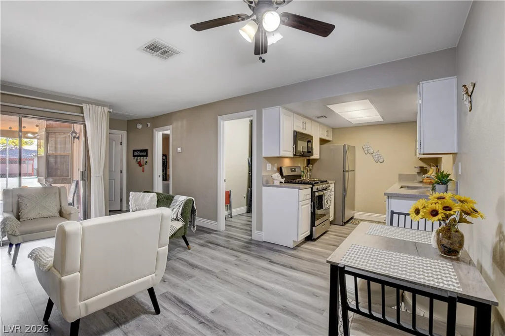 445 Lamb, Las Vegas, NV 89110