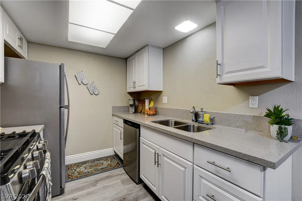 445 Lamb, Las Vegas, NV 89110