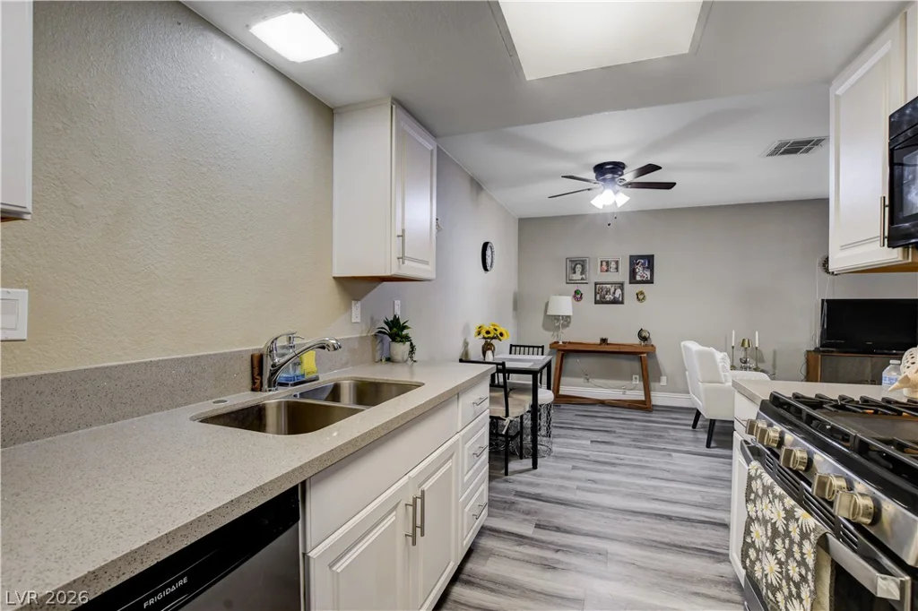 445 Lamb, Las Vegas, NV 89110