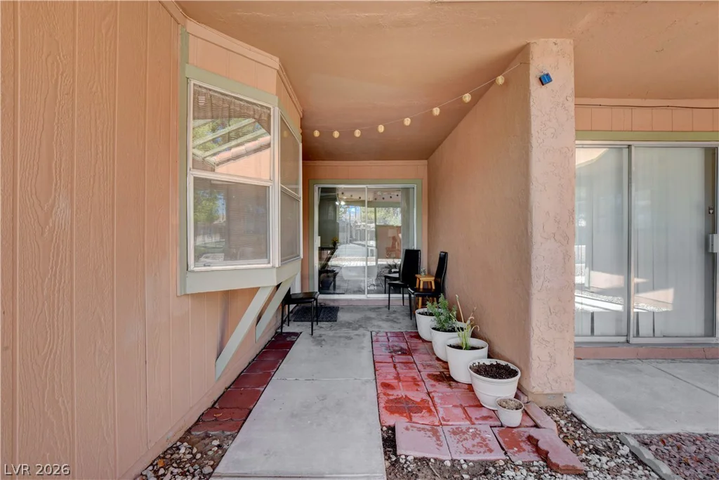 445 Lamb, Las Vegas, NV 89110