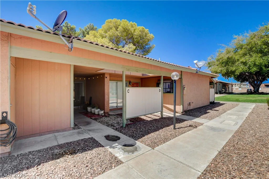 445 Lamb, Las Vegas, NV 89110