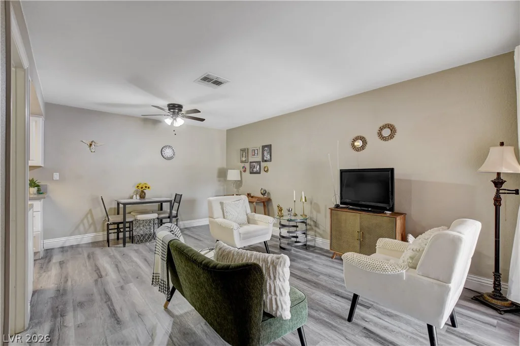 445 Lamb, Las Vegas, NV 89110