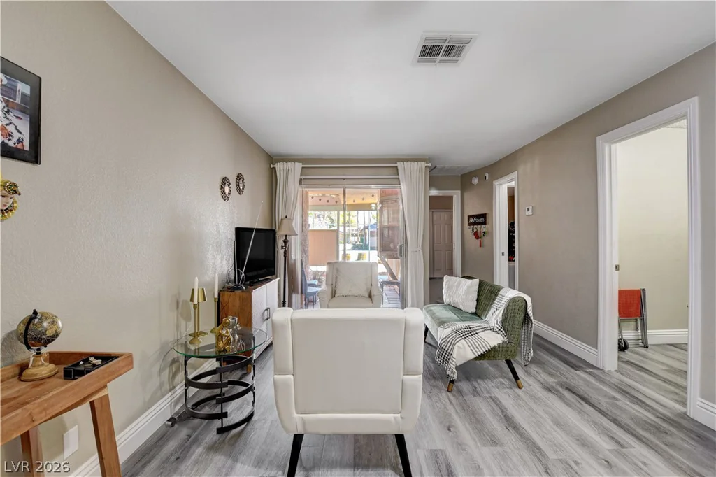 445 Lamb, Las Vegas, NV 89110
