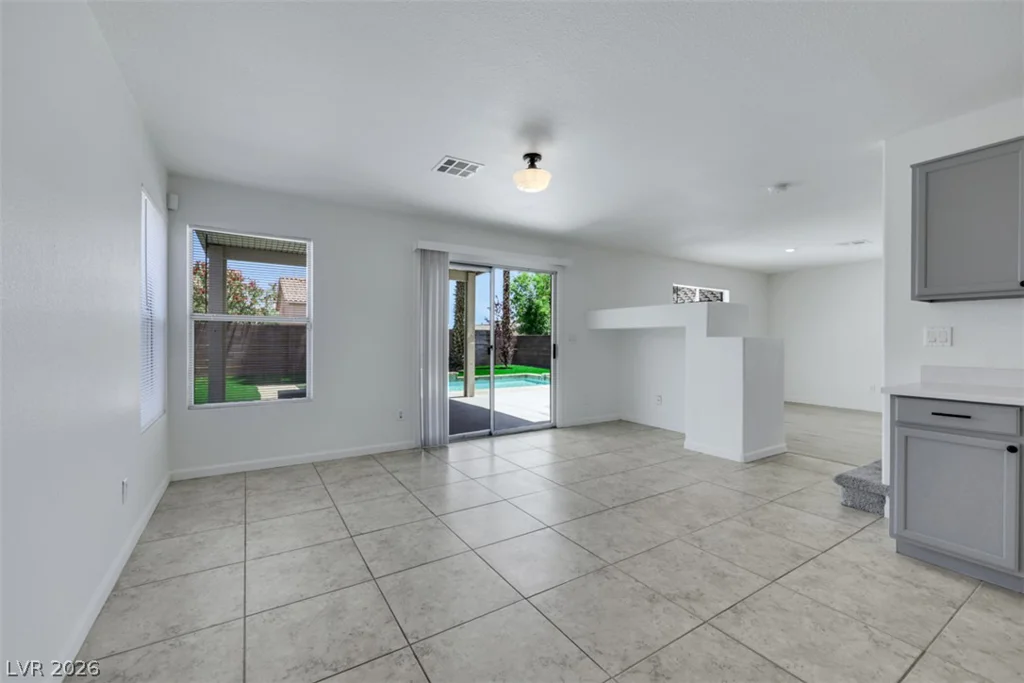 3244 Little Stream, Las Vegas, NV 89135