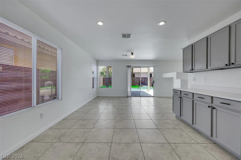 3244 Little Stream, Las Vegas, NV 89135