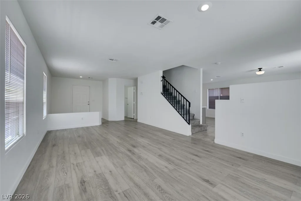 3244 Little Stream, Las Vegas, NV 89135