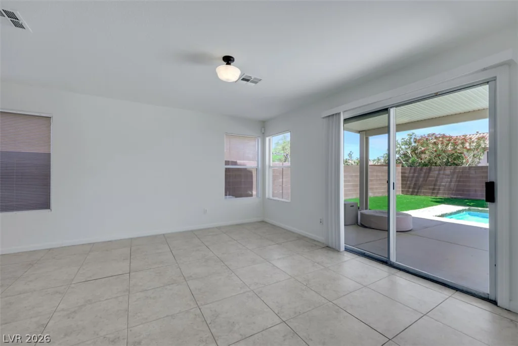 3244 Little Stream, Las Vegas, NV 89135