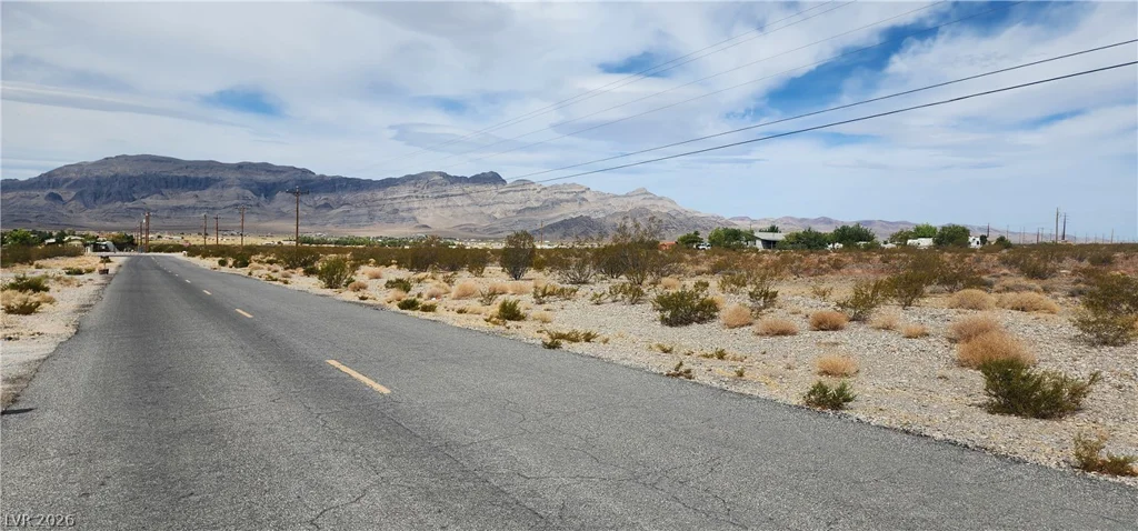 521/581 Train, Pahrump, NV 89060