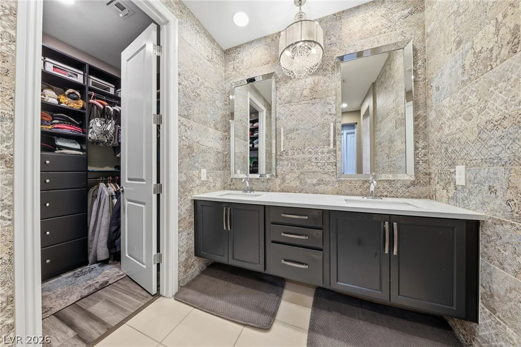 6044 Andezano, Las Vegas, NV 89135