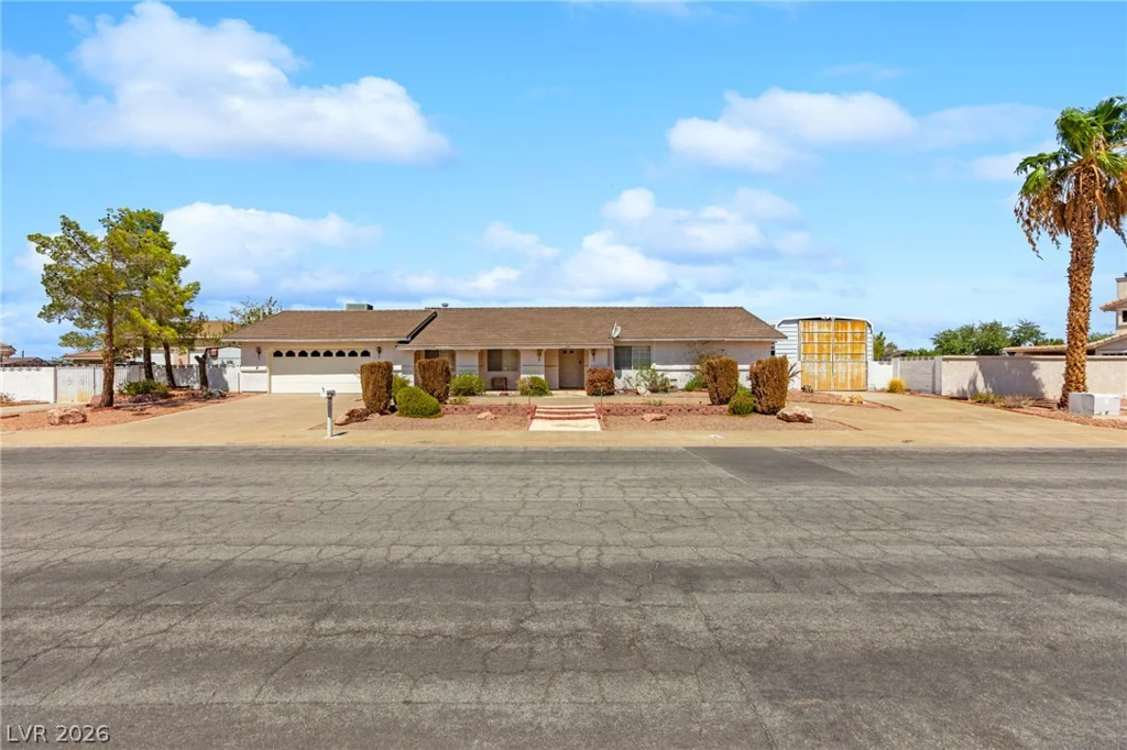 270 Middleton, Henderson, NV 89015