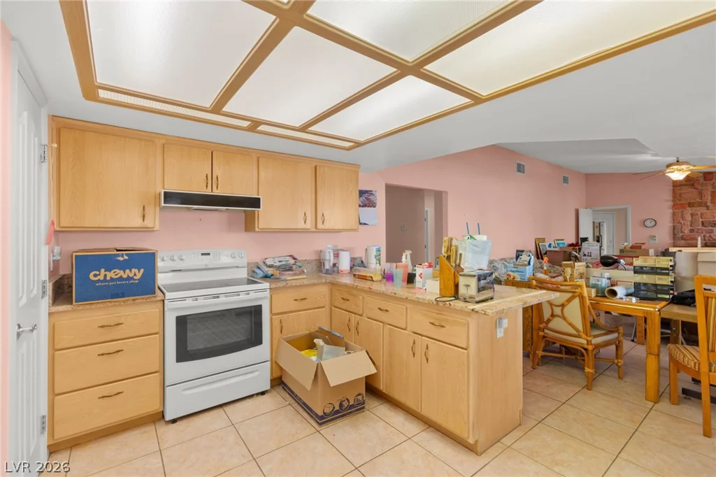 270 Middleton, Henderson, NV 89015
