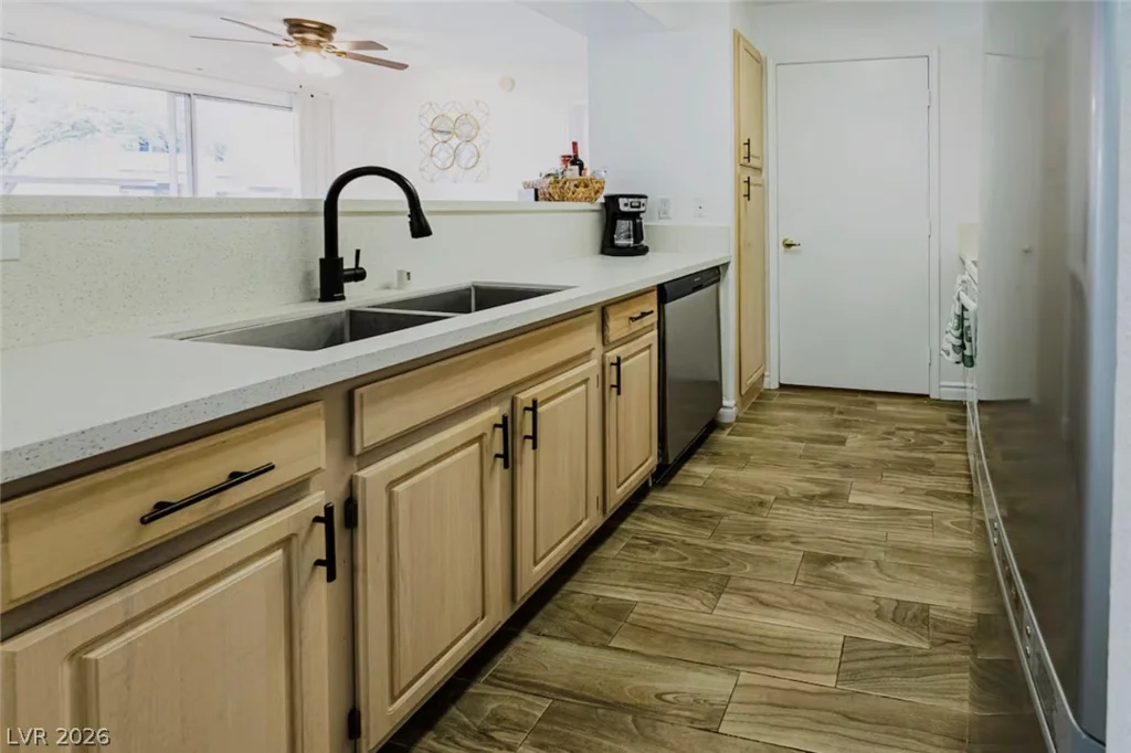 555 Silverado Ranch, Las Vegas, NV 89183