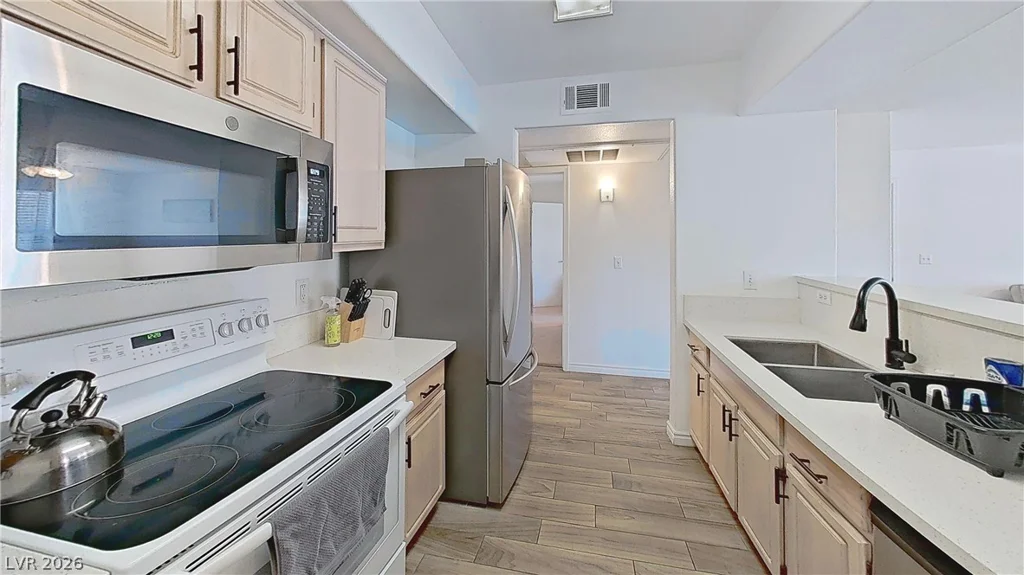 555 Silverado Ranch, Las Vegas, NV 89183